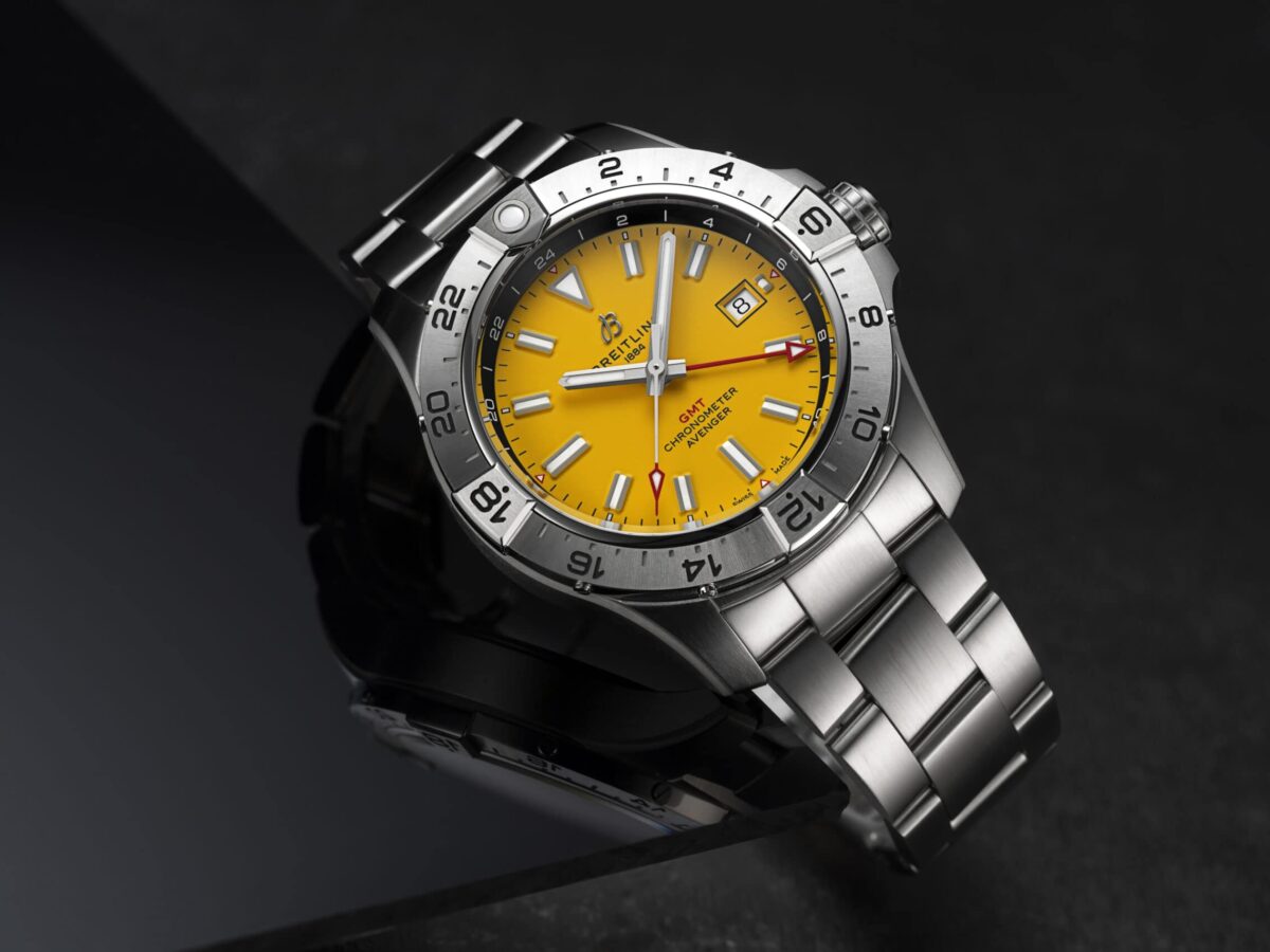 NEW-Breitling-Avenger-